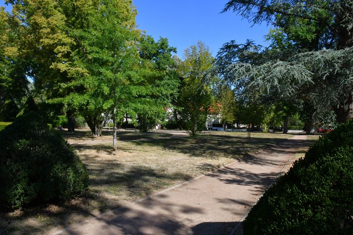 Visite conférence : Saint-Jean… entre parc et château, toute une histoire, Château Saint-Jean, Montluçon