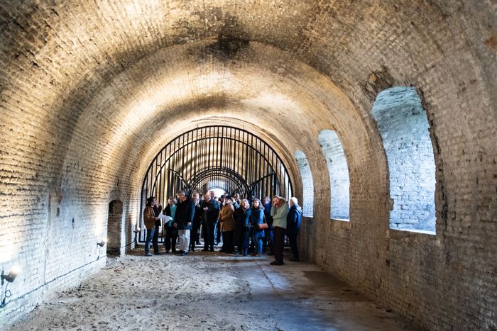 Visite de la caserne Huxelles, Caserne Huxelles, Gravelines
