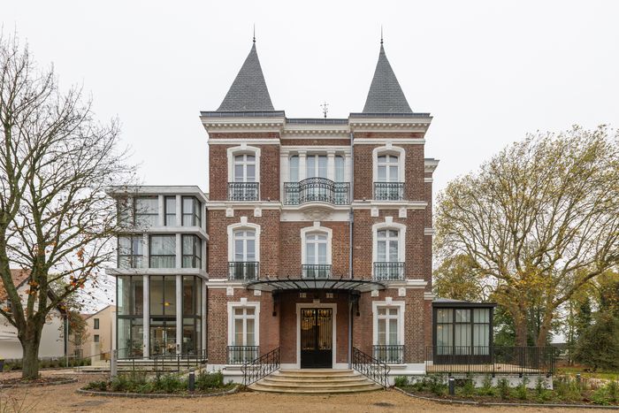 Visite de la réabilitation d&rsquo;un château du XIXᵉ siècle en résidence pour séniors, Résidence Les Jardins d&rsquo;Arcadie, Domont