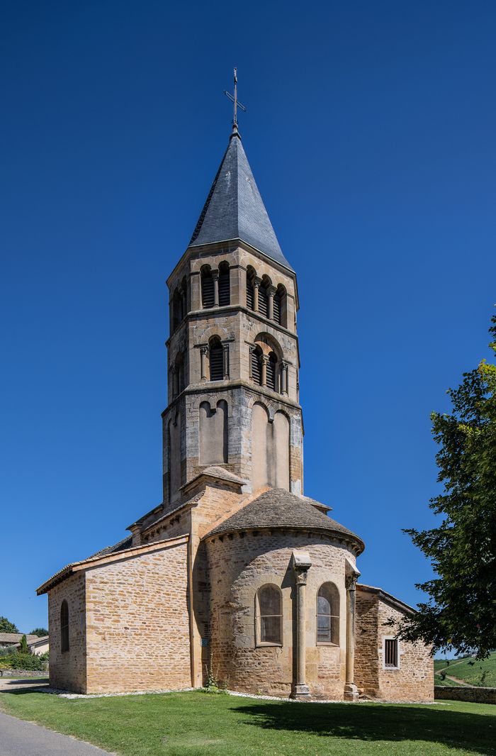 Visite de l’église romane de Chânes, Église romane Saint-Pierre et Saint-Paul de Chânes, Chânes