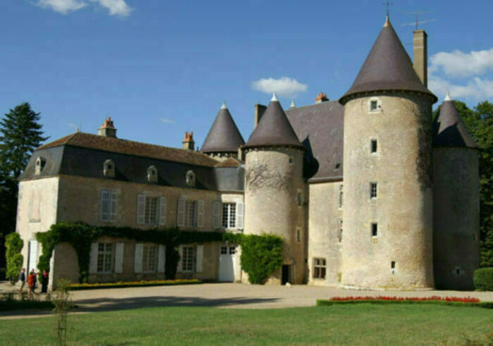 Visite des extérieurs du château de Céré, Château et parc de Céré, Saint-Hilaire-sur-Benaize