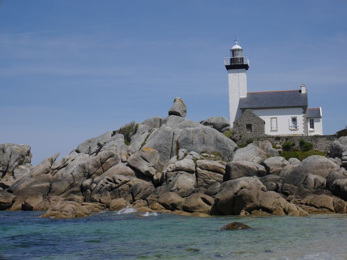 Visite des extérieurs du phare de Pontusval, Phare de Pontusval, Plounéour-Brignogan-Plages