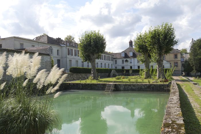 Visite du couvent des Carmes, Couvent des Carmes, Avon