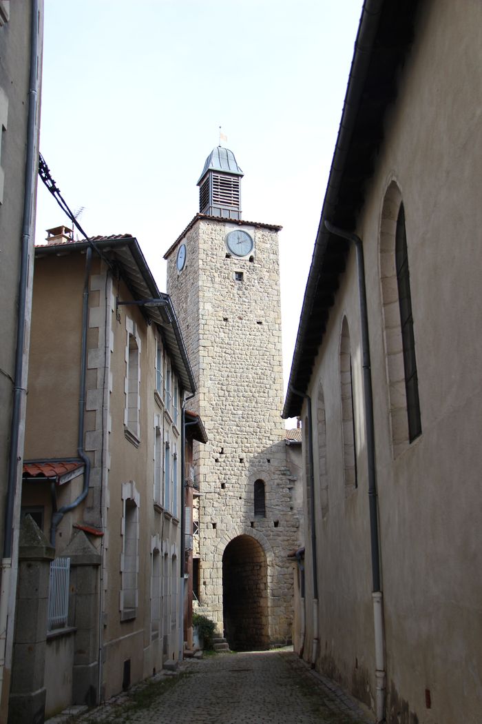 Visite du donjon, Donjon, Craponne-sur-Arzon