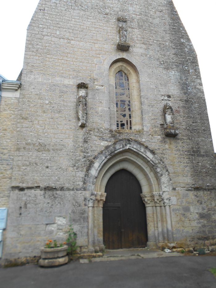 Visite du patrimoine de la commune, Église Saint-Michel, Craon