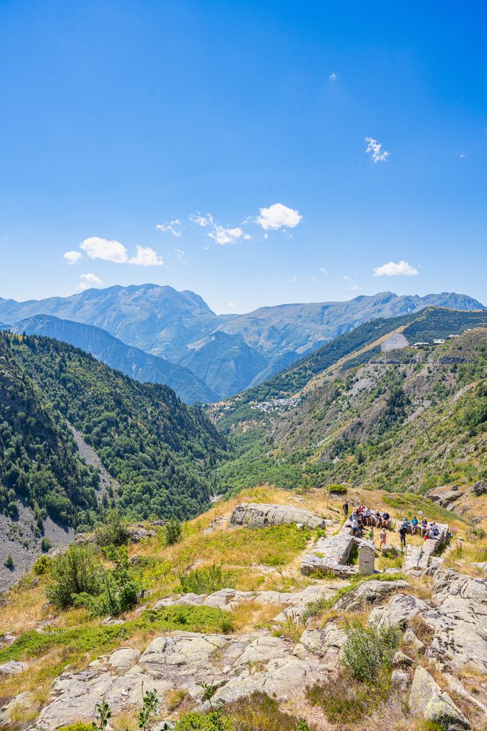Visite du site archéologique, minier et médiéval de Brandes-en-Oisans, Site archéologique de Brandes, L&rsquo;Alpe d&rsquo;Huez