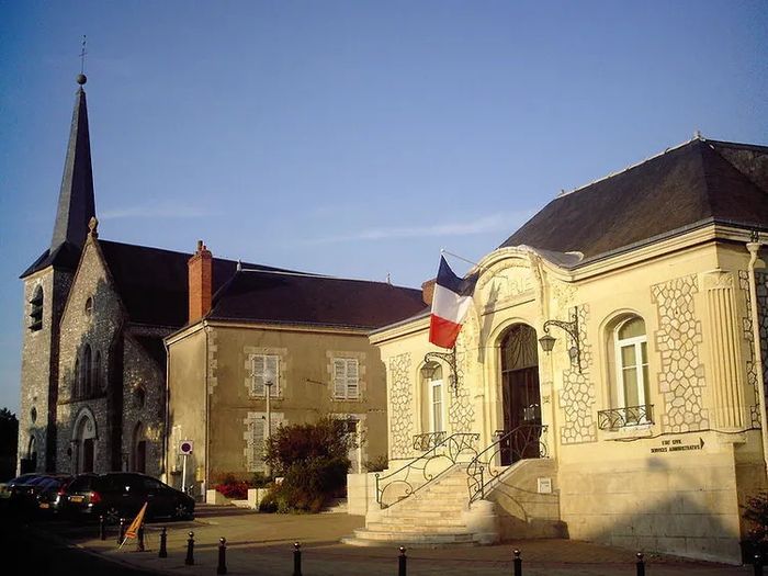 Visite exceptionnelle de la mairie de Fleury-les-Aubrais à l’occasion de ses 100 ans, Mairie Fleury-les-Aubrais, Fleury-les-Aubrais