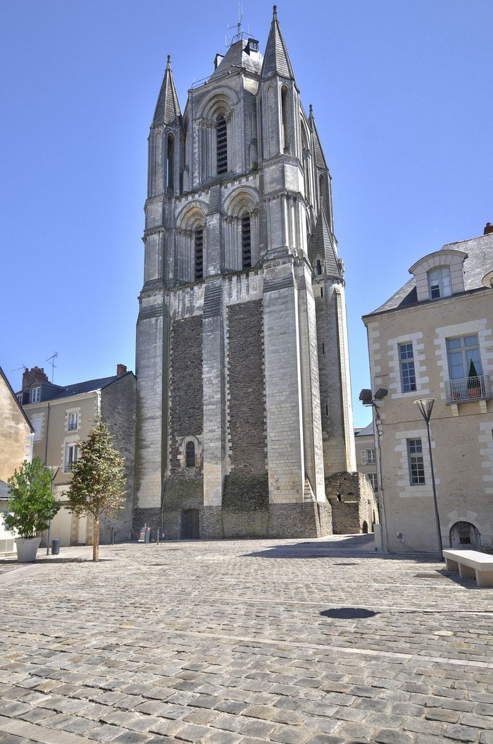 Visite flash du 1er étage de la Tour Saint-Aubin, Tour Saint-Aubin, Angers