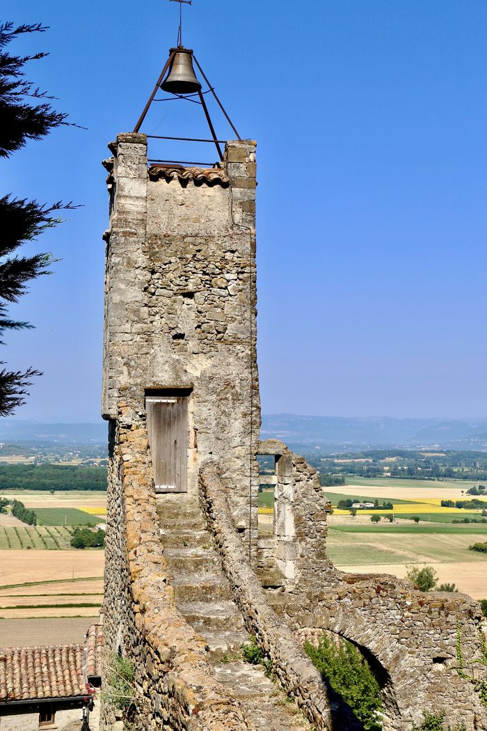 Visite Guidée de Châteauneuf-de-Mazenc, village perché à la Bégude-de-Mazenc, vieux village de la Bégude-de-Mazenc, La Bégude-de-Mazenc