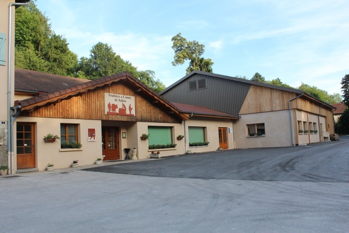 Visite guidée de fruitières à comté du massif jurassien, Mairie de Lemuy, Lemuy