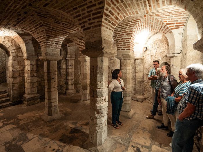 Visite guidée de la crypte Saint-Avit, Crypte Saint-Avit, Orléans