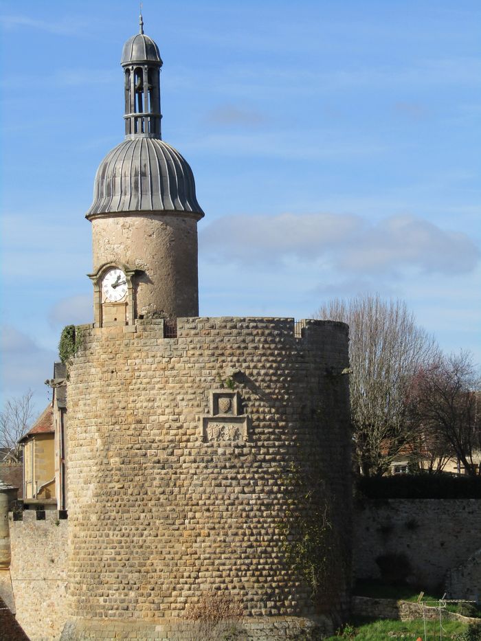 Visite guidée de la tour Quiquengrogne, Château de Bourbon, Bourbon-l’Archambault