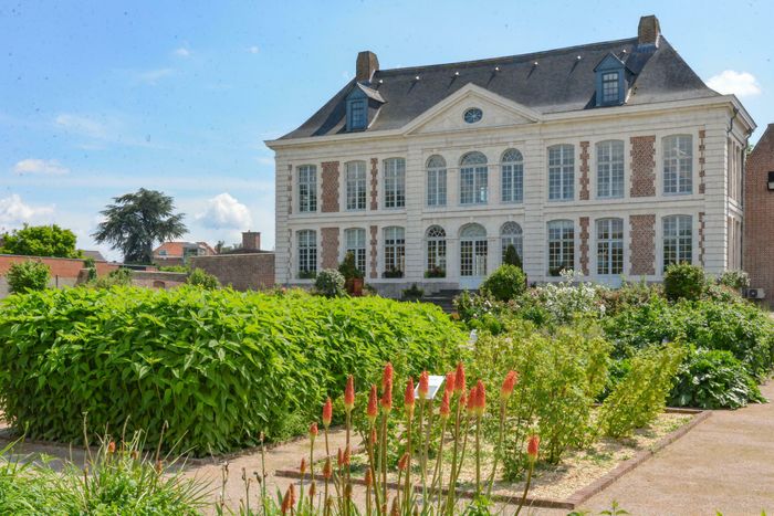 Visite guidée de la Villa Gabrielle et de ses jardins de style monastique, Villa Gabrielle, Villeneuve-d’Ascq