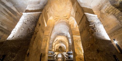 Visite guidée de l’église monolithe de Saint-Emilion, Le Doyenné – Office de Tourisme de Saint-Émilion, Saint-Émilion