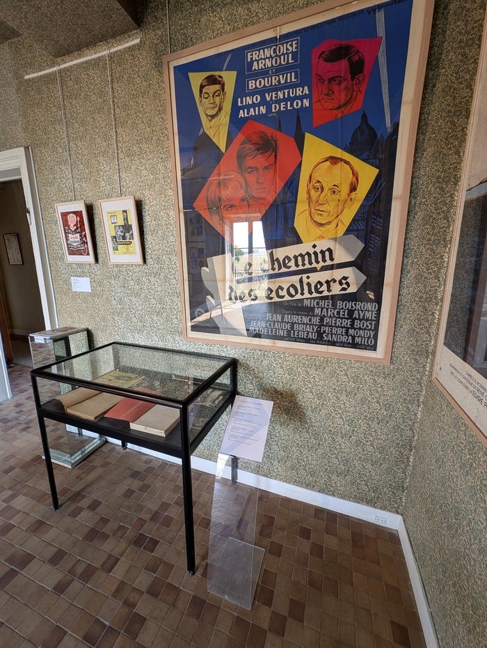 Visite guidée de l’exposition consacrée à Alain Delon, Domaine Jean-Claude Brialy, Monthyon