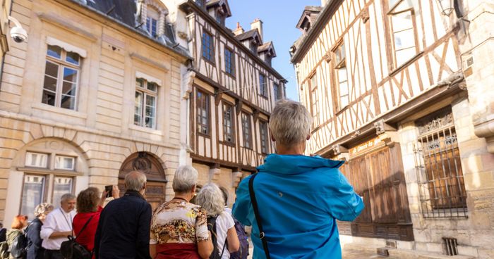 Visite guidée « Dijon au fil du temps »., Centre-ville de Dijon, Dijon