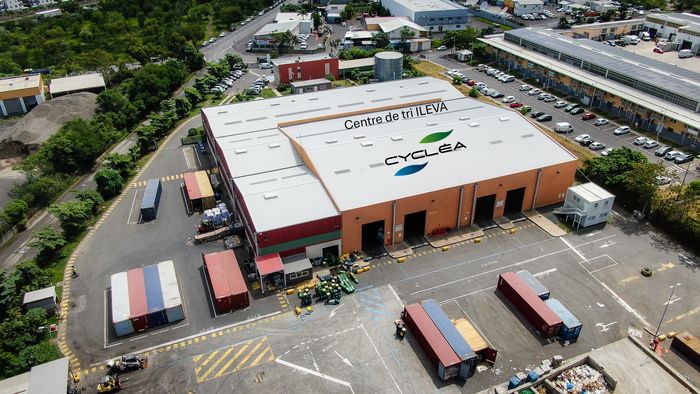Visite guidée du centre de tri Ileva – Cycléa, Cycléa, Le Port