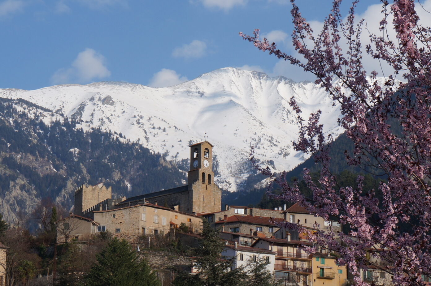 VISITE GUIDÉE DU VILLAGE DE VERNET-LES-BAINS Vernet-les-Bains