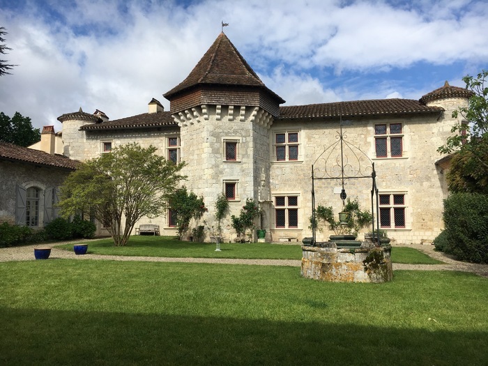 Visite guidée d&rsquo;un manoir du XVIe siècle, Manoir de Prades, Lafox
