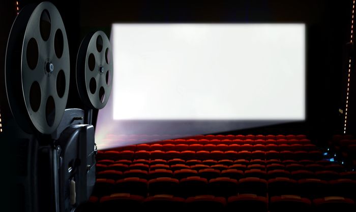 Visite guidée d’une cabine de projection de cinéma, Le Prisme, Migennes
