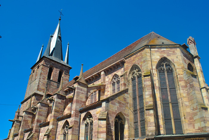Visite guidée d&rsquo;une église et d&rsquo;un hôtel de ville, Ville de Rambervillers, Rambervillers