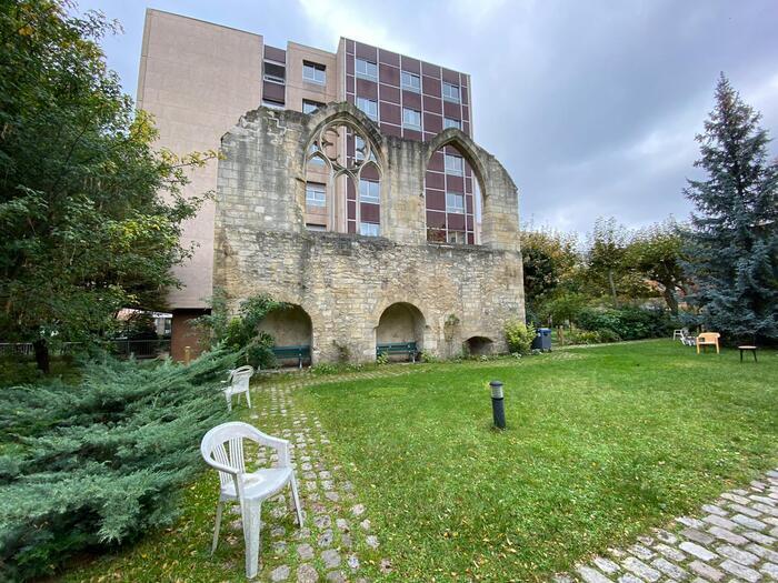 Visite guidée et commentée des ruines du Couvent des cordelières (Hôpital Broca), Jardin de l’hôpital Broca, Paris