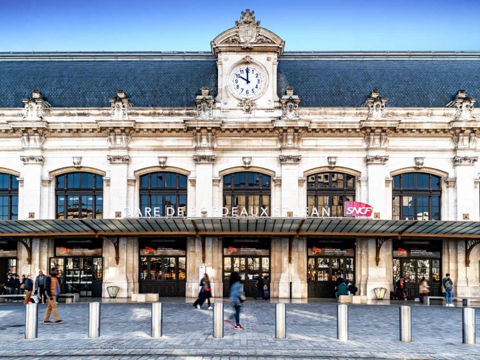 Visite guidée historique de la gare de Bordeaux St Jean, Gare SNCF de Bordeaux Saint-Jean, Bègles