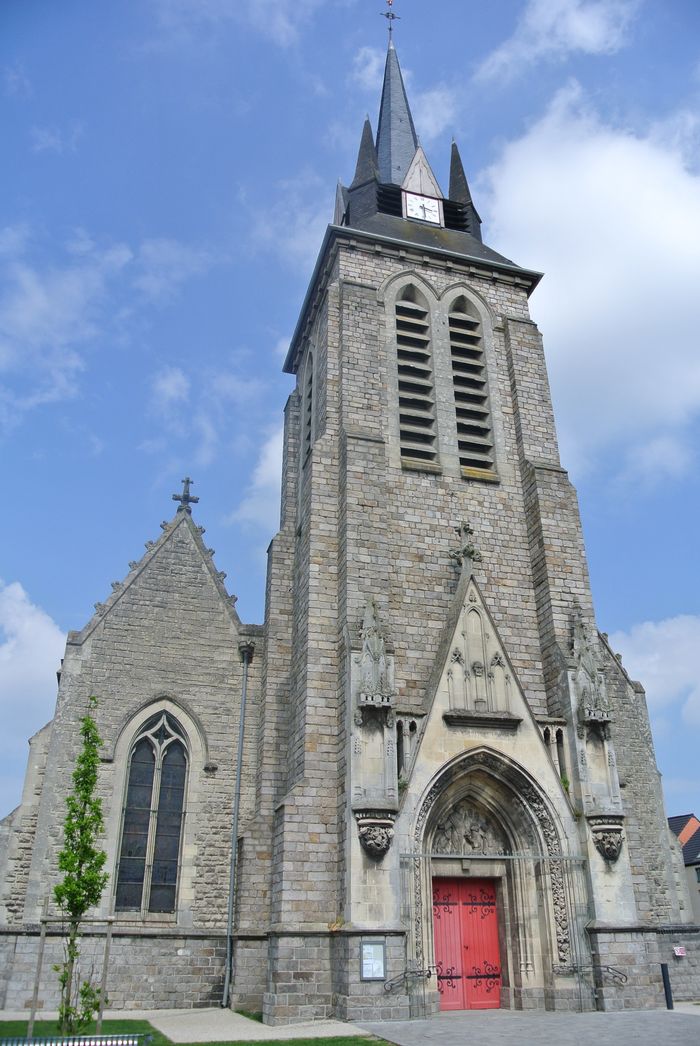Visite guidée l’église Saint-Pierre de La Couture, histoire d’une reconstruction, Eglise de La Couture, La Couture
