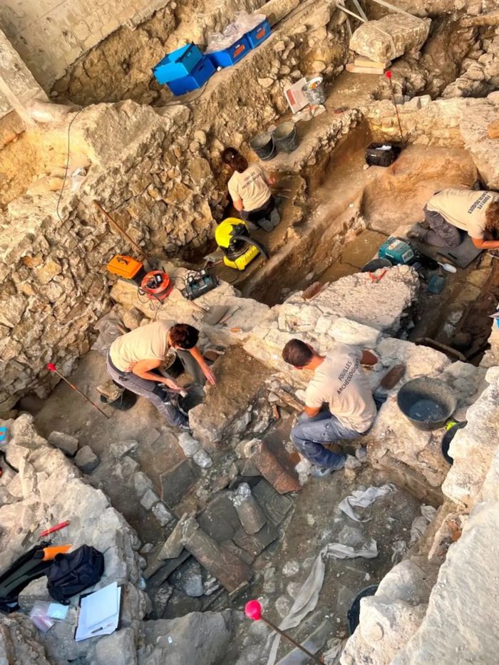 Visite guidée « Les fouilles de la cathédrale paléochrétienne », Place Surian, Vence