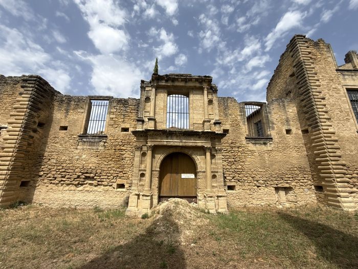 Visite guidée Vieux château dit de la Reine Laure, Château de la reine Laure, Villelaure