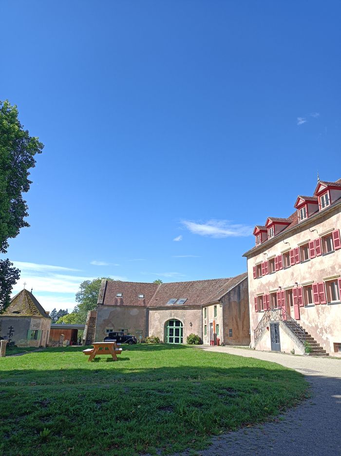 Visite historique de la Maison du parc naturel régional du Morvan, Maison du parc naturel régional du Morvan, Saint-Brisson