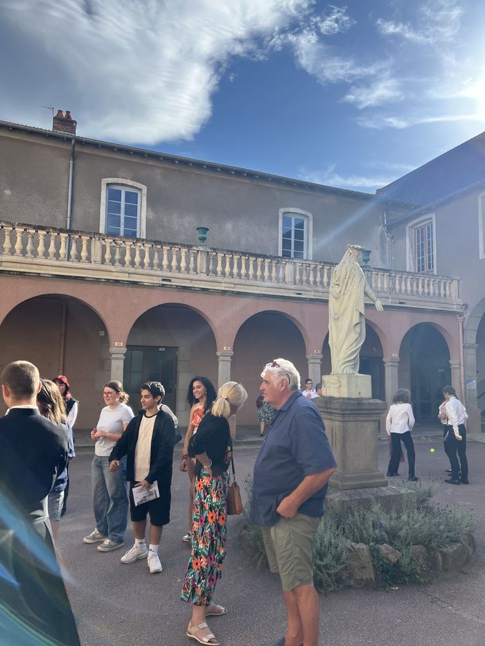 Visite historique du 
collège !, Collège Victor de Laprade, Montbrison