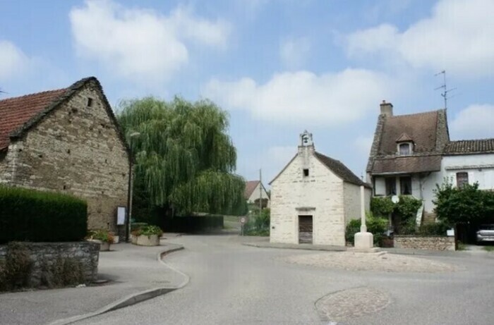Visite libre de la chapelle Saint-Benoît à Sennecey-le-Grand, Chapelle Saint-Benoît, Sennecey-le-Grand