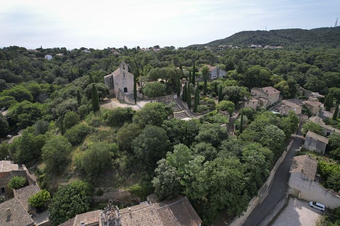 Visite libre de la chapelle Saint-Jean-Baptiste de Vénéjan, Chapelle Saint-Jean-Baptiste, Vénéjan