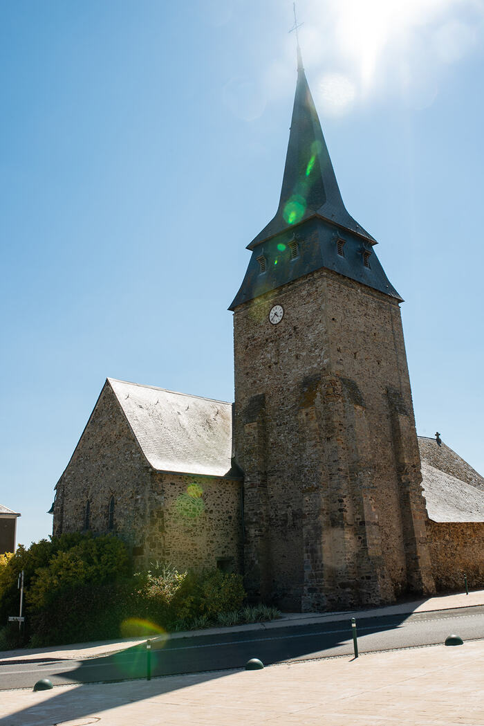 Visite libre de l’église de St-Aubin, Eglise Saint-Aubin, La Roche-Neuville