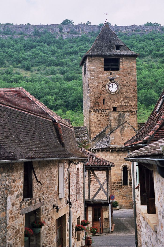 Visite libre de l’église Saint-Pierre, Église Saint-Pierre, Autoire