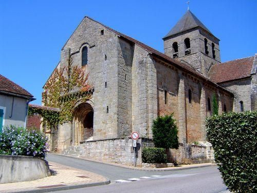 Visite libre de l’église St-Julien avec panneaux d’information, Église Saint-Julien, Couleuvre