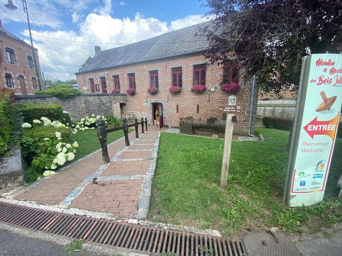 Visite libre du Musée des Bois Jolis de Felleries, Musée des Bois Jolis de FELLERIES, Felleries