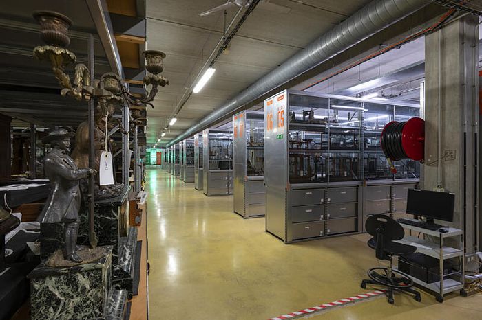 Visites exceptionnelles des réserves du musée, Réserves du musée des Arts et Métiers, Saint-Denis