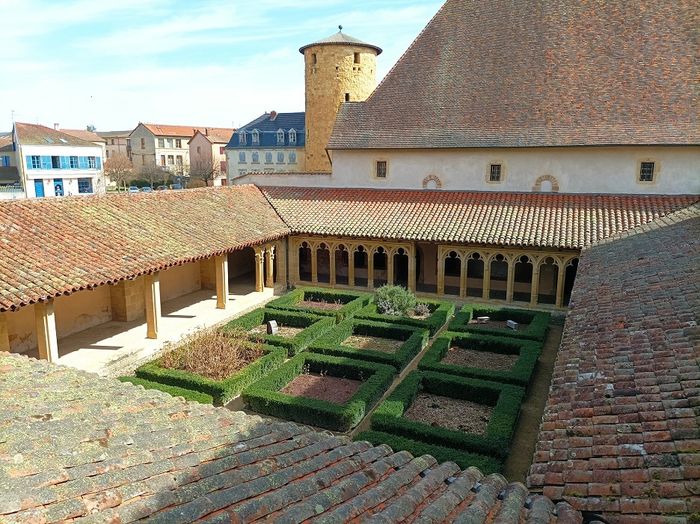 Visites flash de l’abbaye, Abbaye bénédictine, Charlieu