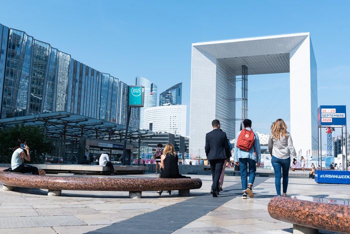 Visites guidées art, architecture, histoire et photographie à La Défense !, Point info Paris La Défense, Courbevoie
