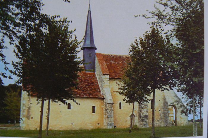 visites guidées de la chapelle de Serruelles, Chapelle Saint-Ursin-des-Roses, Serruelles