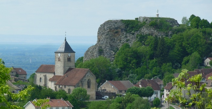 Visites guidées de l’église de Saint-Laurent-la-Roche, Église de Saint-Laurent-la-Roche, Saint-Laurent-la-Roche