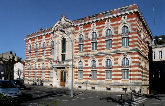 Visites guidées des archives départementales du Lot-et-Garonne, Archives départementales de Lot-et-Garonne – Centre historique, Agen