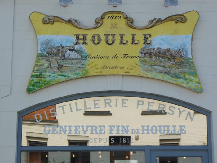 VISITES GUIDÉES : LA DISTILLERIE PERSYN, Distillerie Persyn, Houlle
