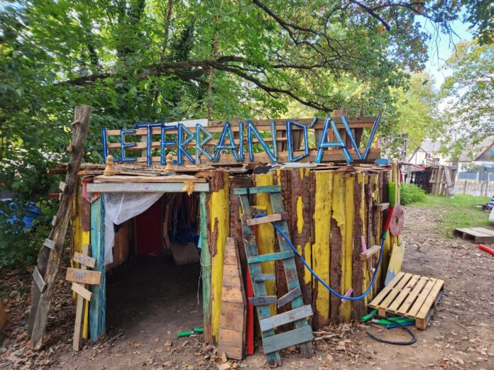 terrain aventures cabane sensass